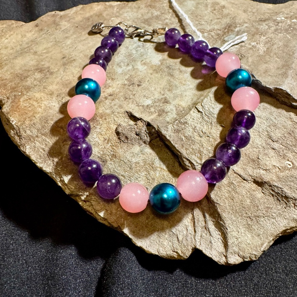 Elegant Beaded Necklace - Pink, Purple Amethyst and Blue